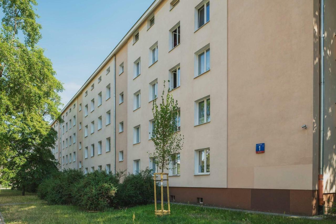 Mieszkanko Na Stawki Netflix Lägenhet Warszawa Exteriör bild